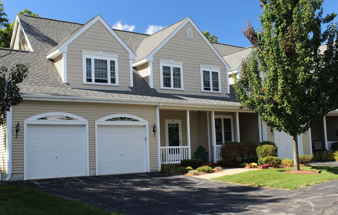 Blanchard Pointe Townhouses